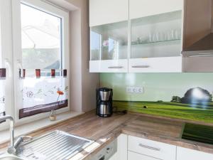Küche/Küchenzeile in der Unterkunft Apartment in Halenfeld near Ski Slope