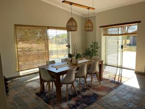 Foto sihtkohas Hammanskraal asuva majutusasutuse Paradise & Private Padel Court in Dinokeng Game Reserve galeriist +32 fotot