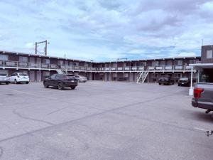 里弗顿Tomahawk Motor Lodge By OYO Riverton US-26的相册照片