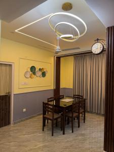 Fotografie z fotogalerie ubytování Alpine Nest v Dibrugarhu