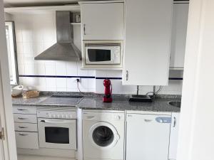 Φωτογραφία από το άλμπουμ του Apartamento en la playa de Mogro con parking privado σε Mogro