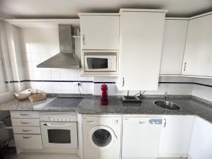 Φωτογραφία από το άλμπουμ του Apartamento en la playa de Mogro con parking privado σε Mogro