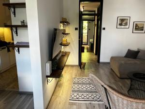 TV a/nebo společenská místnost v ubytování Apartman Darvin / Lux