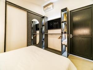 Μια τηλεόραση ή/και κέντρο ψυχαγωγίας στο One Apartments Lleras