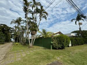 Φωτογραφία από το άλμπουμ του Casa espetacular com 5 quartos 50 metros do mar σε Matinhos