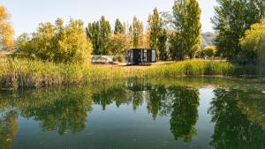 Táj Show holiday homes közelében