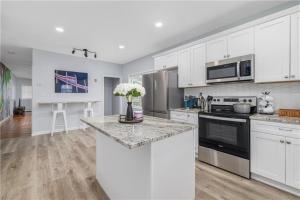 Fotografie z fotogalerie ubytování Stylish 3 bedroom near Downtown Providence & Providence College v destinaci Providence