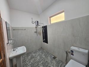 Koupelna v ubytování Alpha Bungalow - Kandy + 13 fotografií