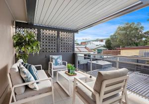 Balcone o terrazza di Shellharbour Poolside Escape