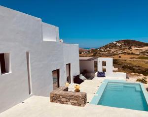 Bazén v ubytování Spiti su in Paros - Naousa Piscina Privata nebo v jeho okolí