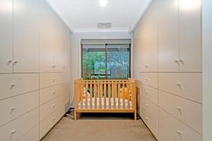 Kenny HillSunny Pool Access Home for Family的相册照片