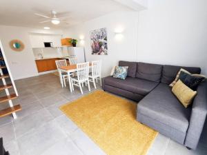 Część wypoczynkowa w obiekcie Marbella Golf 101 By Pride Holiday Rentals