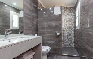 Kúpeľňa v ubytovaní Hotel Olympia Ronda I