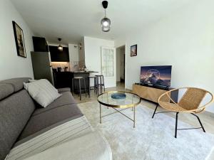 Posezení v ubytování "Le Gambetta" by EnjoyNice, with terrace and airco