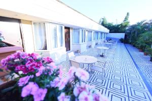 Fotografie z fotogalerie ubytování Hotel King Garden v destinaci Mahábalešvár