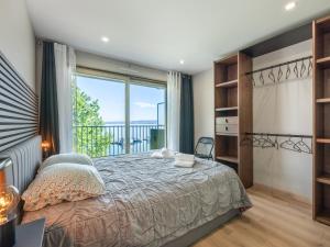 Fotografie z fotogalerie ubytování Appartement Evian vue lac exceptionnel v destinaci Évian-les-Bains