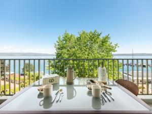 Fotografie z fotogalerie ubytování Appartement Evian vue lac exceptionnel v destinaci Évian-les-Bains