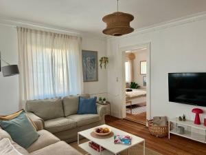 Χώρος καθιστικού στο Altbau Wohnung in RT-Betzingen
