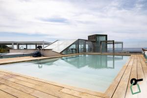 Bazén v ubytování HOTIDAY Room Collection - Nerano nebo v jeho okolí