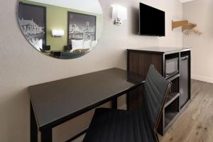 Foto dalla galleria di Super 8 by Wyndham Richmond Midlothian Turnpike a Midlothian