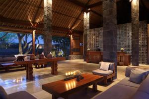 Гостиная зона в Alila Ubud