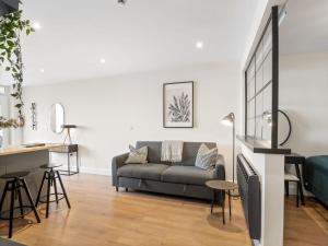 Posezení v ubytování Apartment 296 - Clifden