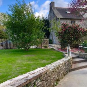 Zahrada ubytování La Baie - Belle maison de charme -Jardin et Parking