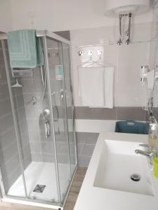 Koupelna v ubytování Casa Boiccu + 9 fotografií