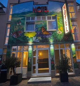 Budova, kde se hotel nachází