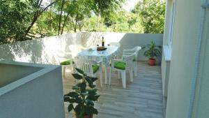 Balkón nebo terasa v ubytování Apartment Lavanda with three bedrooms - TA Leut Agency