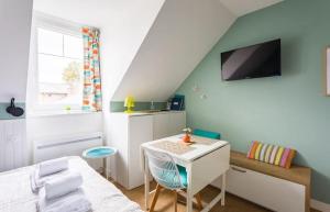 Fotografia z galérie ubytovania Le Petit Nid - Joli studio rénové - Plage à 5 min v destinácii Dinard