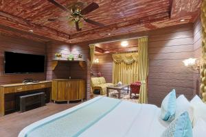 TV a/nebo společenská místnost v ubytování Hotel VENUE INN + 37 fotografií