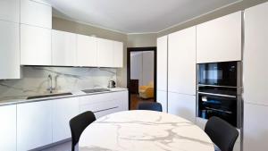 Kuchyň nebo kuchyňský kout v ubytování Casa Fiore - Affitti Brevi Italia