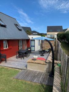 Το κτήριο όπου στεγάζεται  η παραθεριστική κατοικία