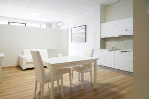 Η κουζίνα ή μικρή κουζίνα στο Perugia Residence