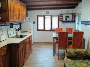 Gallery image of Apartamentos Casa Margot in Sevares
