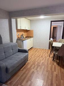 Kuchyň nebo kuchyňský kout v ubytování Hotel Old Boulvared + 15 fotografií