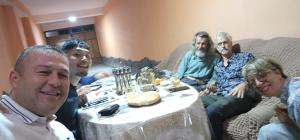 Os clientes hospedados em Sim-Sim Hostel
