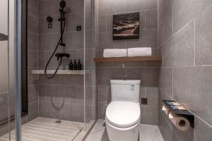Un baño de Atour Hotel Hangzhou Xixi West Lake District Cultural and Sports Center