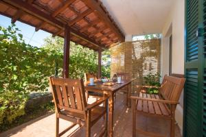 Gallery image of Apartments Goga in Promajna