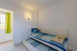 Postel nebo postele na pokoji v ubytování Tetuan 17 Oasis Properties + 32 fotografií