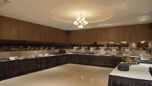 Pride Resort, Rajkot餐厅或其他用餐的地方