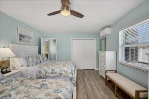 Ένα ή περισσότερα κρεβάτια σε δωμάτιο στο 2 BR,Heated POOL, 1 Mile direct gulf access, GREAT Location, Dockage +13 φωτογραφίες