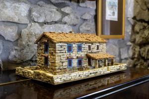 Fotografie z fotogalerie ubytování Crni in Crni - Haus für 6 Personen v destinaci Labin