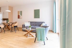 A seating area at SOLARIS APARTMÁNY Pálava