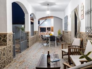 Χώρος καθιστικού στο Cubo's Casa Fernando
