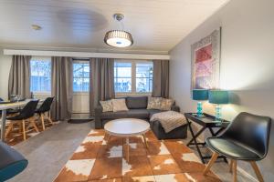 Гостиная зона в Kuukkeli Apartments