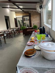 Makanan di atau berdekatan hotel