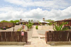 Jardín al aire libre en Guille Bungalows