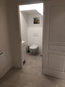 Ένα μπάνιο στο Bel Appartement T2 +2 φωτογραφίες